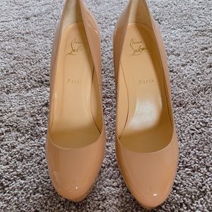 Christian Louboutin Bianca/Nude 120 Patent Heels